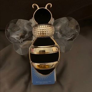 Bath and Body Works Bumblebee Wallflower